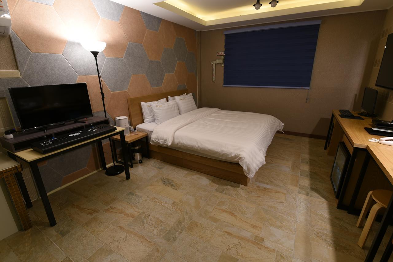 Jecheon Q Motel Εξωτερικό φωτογραφία