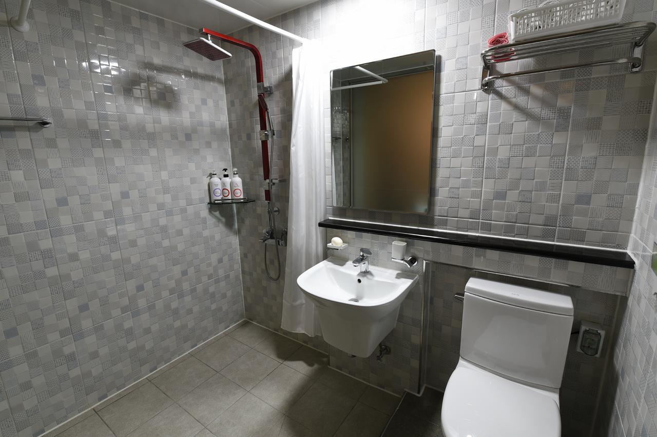 Jecheon Q Motel Εξωτερικό φωτογραφία